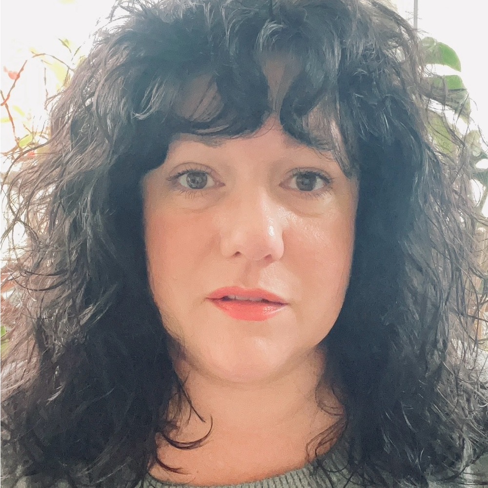 Meet your Posher, Carrie